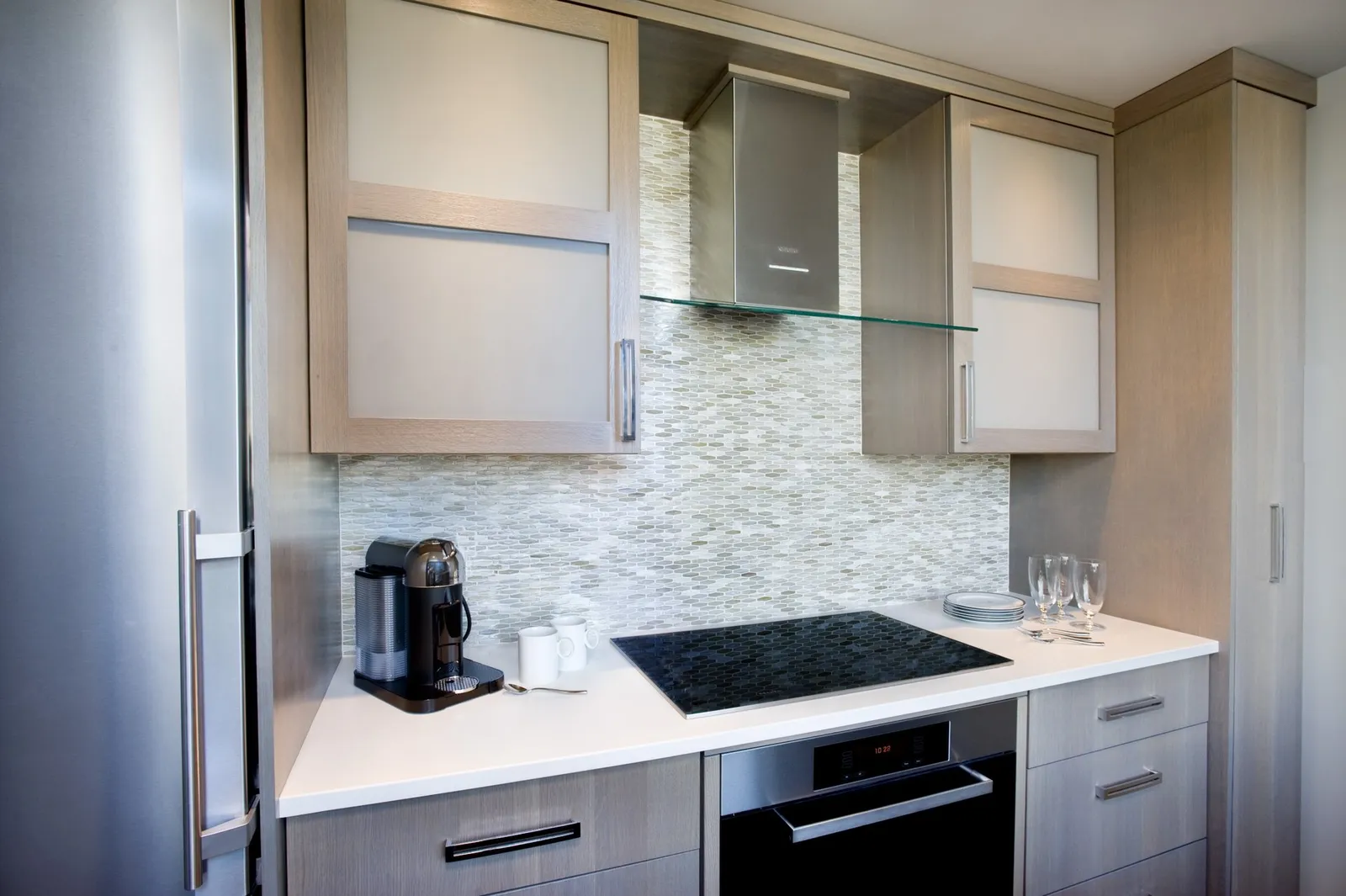 Kitchen backsplash installation