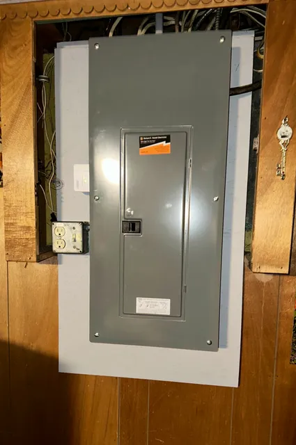 RICHARD E. ROWELL ELECTRICIAN work photo
