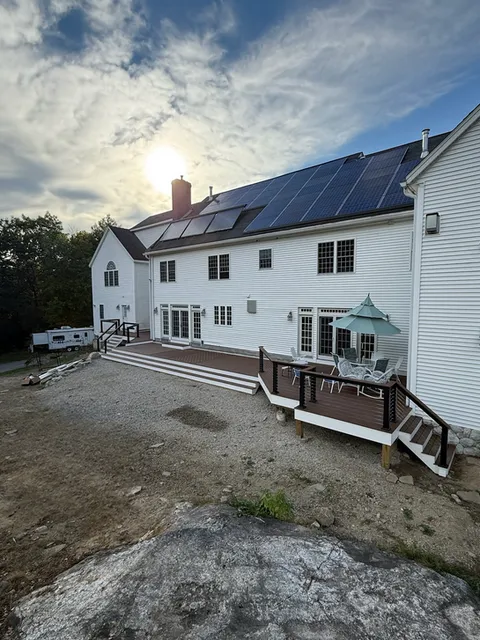 work photo from lincolncustomnh.com