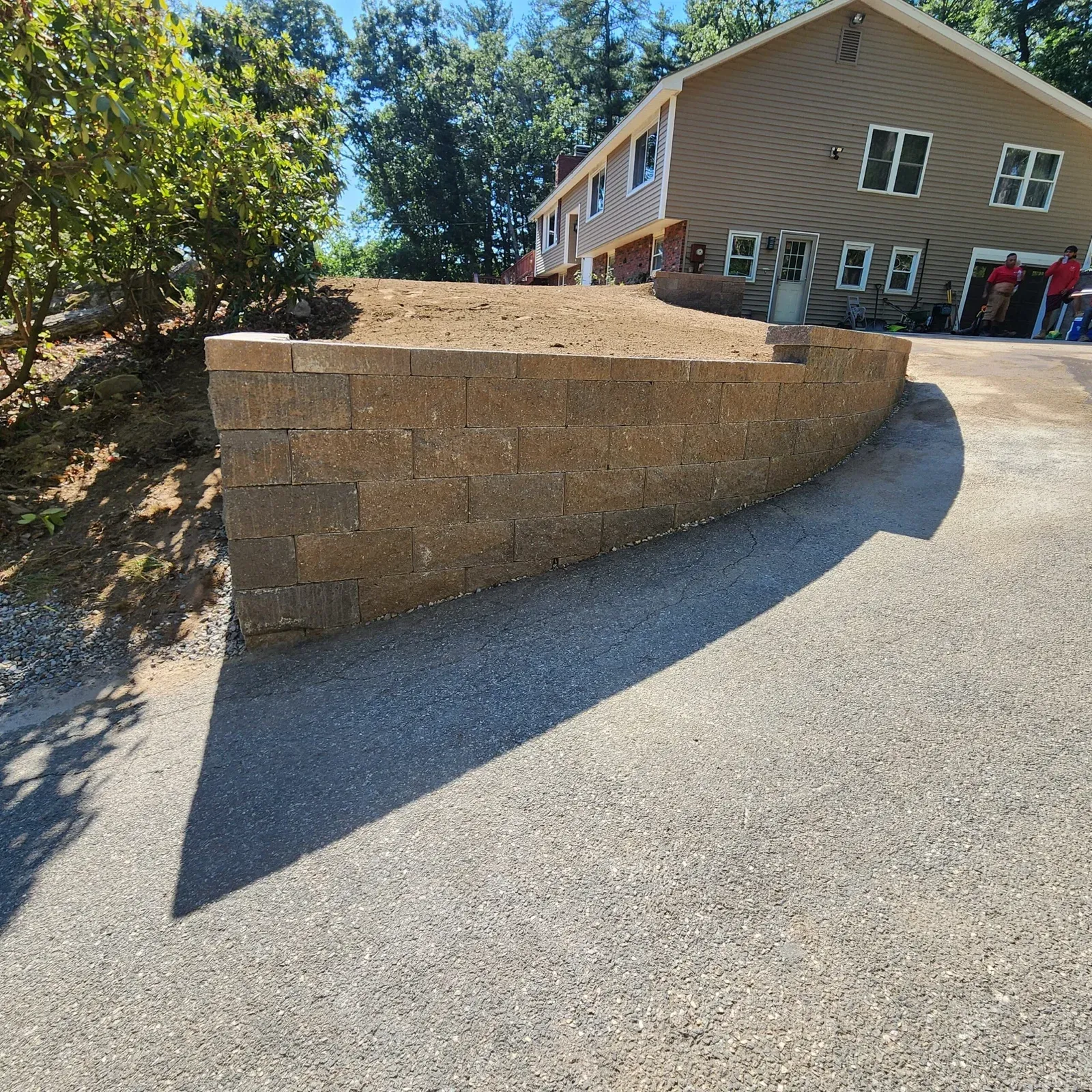 work photo from diamondlandscapingtreeservices.com