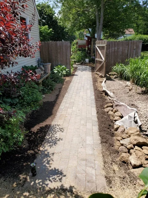 work photo from ahlgrenlandscaping.com