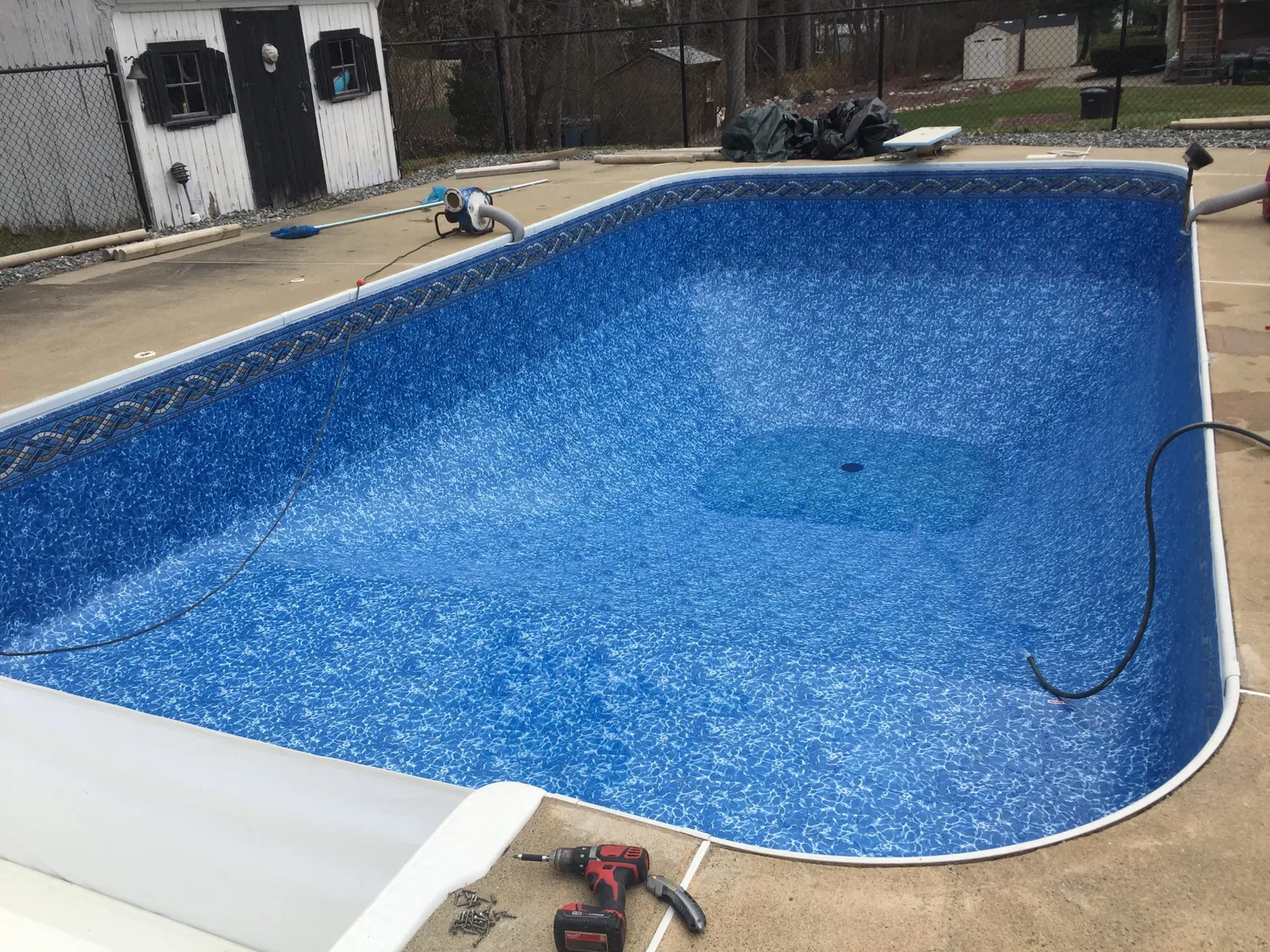 work photo from poolsunlimited.co