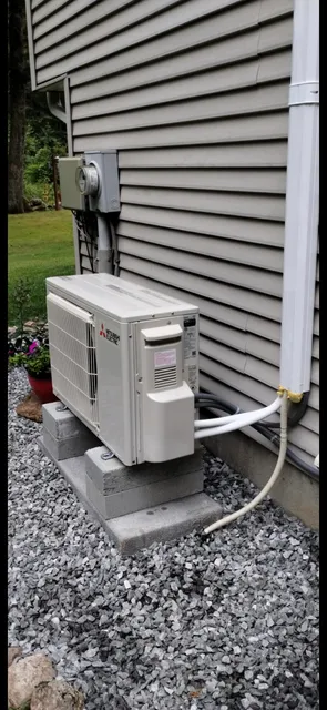Ductless Installs work photo