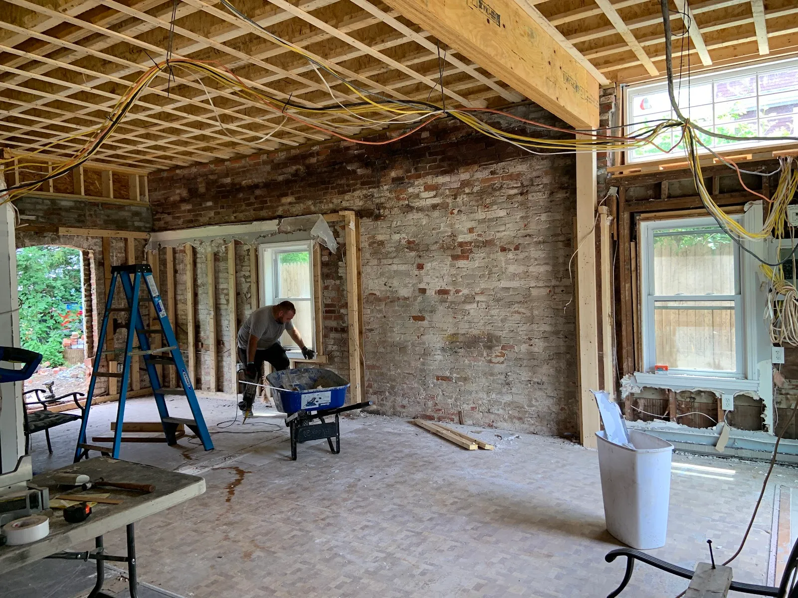 GCL GENERAL CONTRACTING LLC
