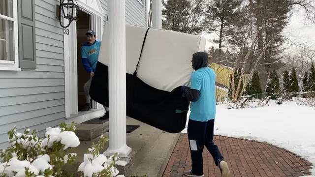 Move and Care Moving Company