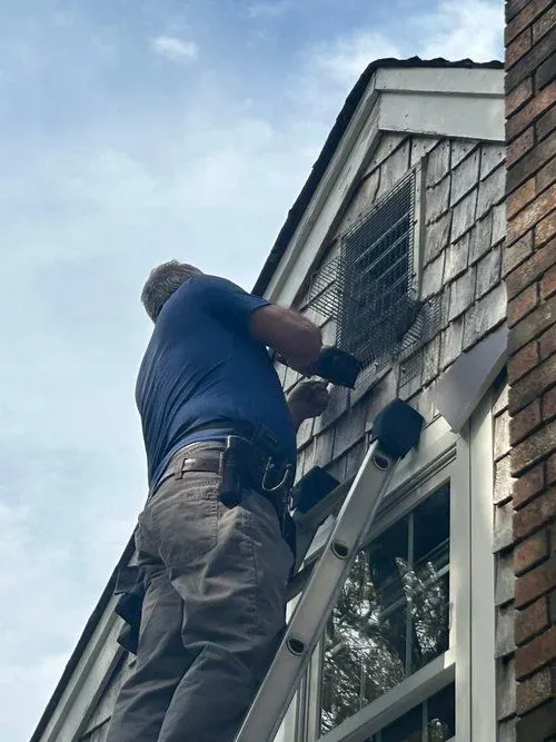 work photo from firstcallanimalandpestcontrol.com