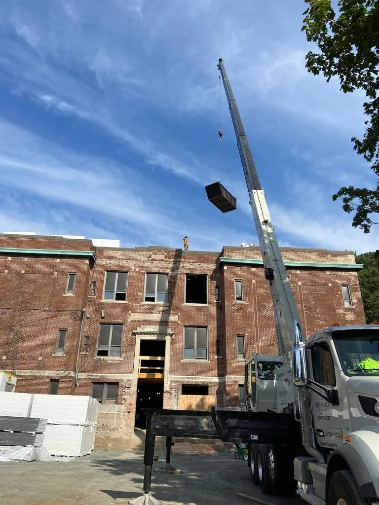 A&R MBE Roofing Contractors LLC
