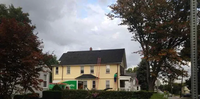 work photo from roofingframinghamma.com