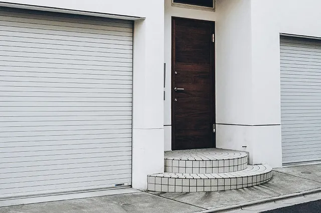 The Benefits of Professional Garage Door Repair Services