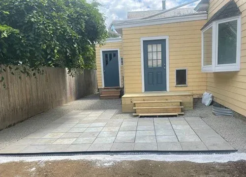 clean backyard, larger patio