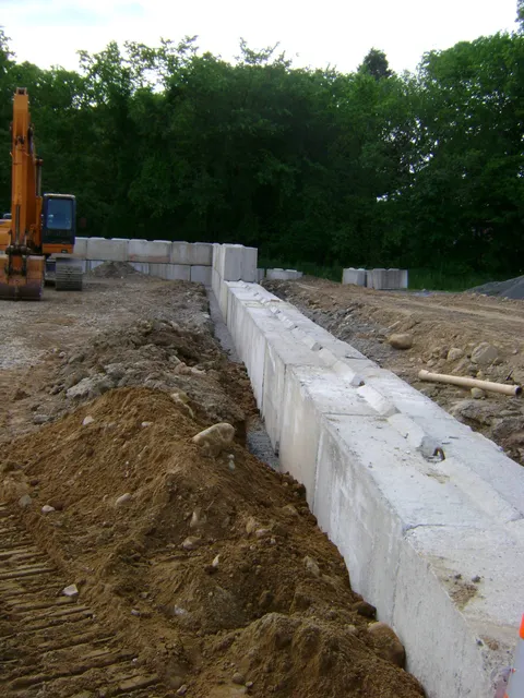 work photo from versatileexcavatingct.com