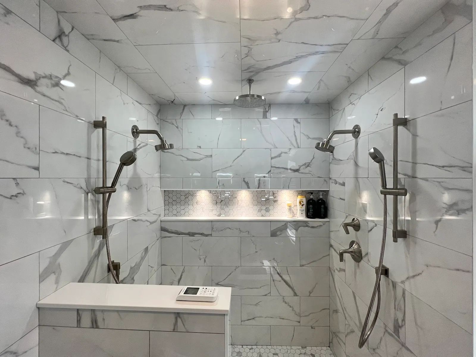 Silvestre Tile & Stone