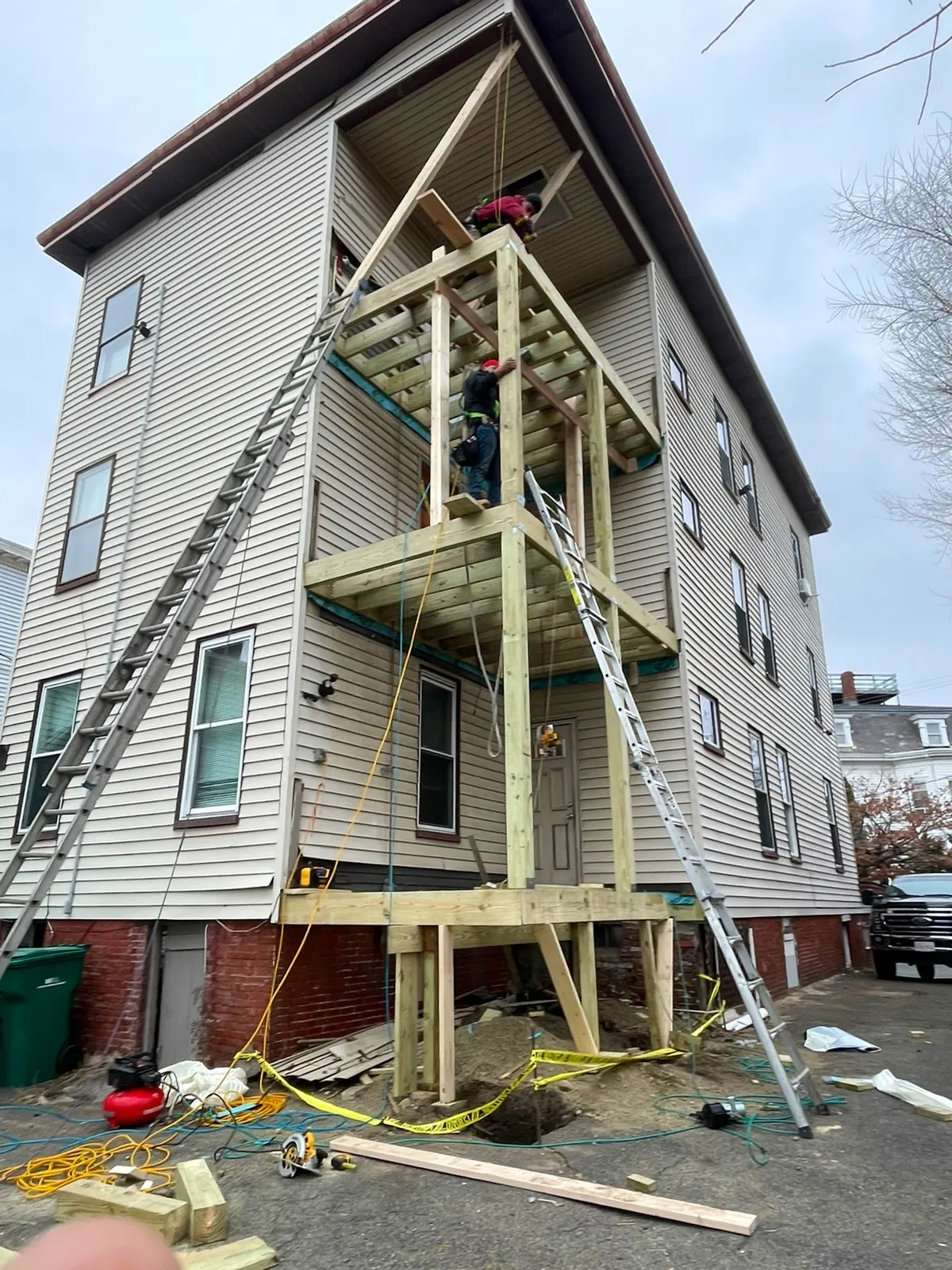 Derek construction inc