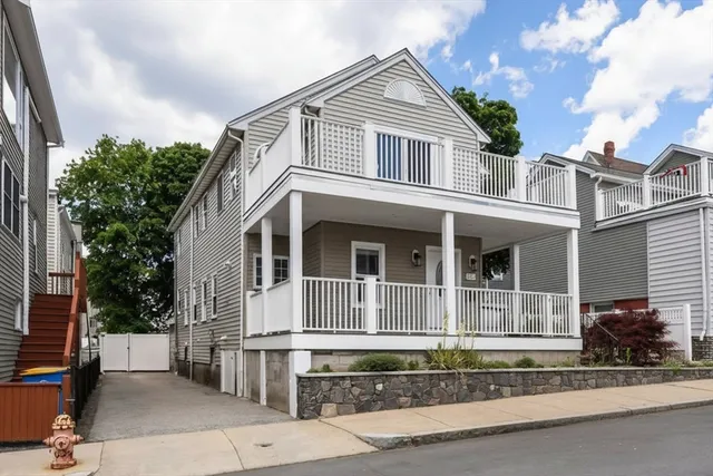 156 Locust St