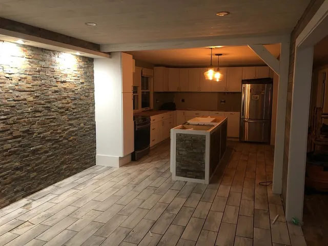 work photo from jerniganwoodworking.com