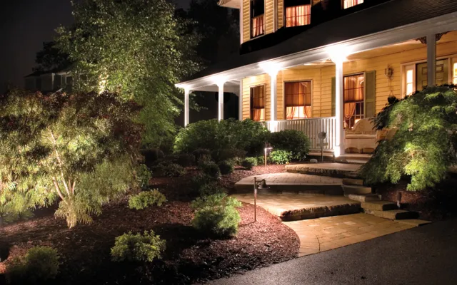 work photo from outdoorlightingdesign.com