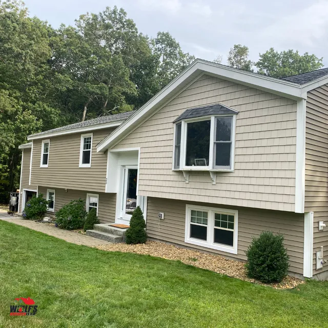 Wolfs Siding Inc
