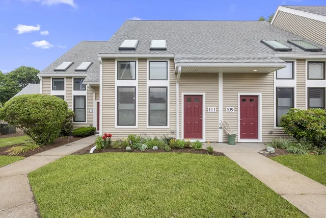 111 Governor Winthrop Rd # 111