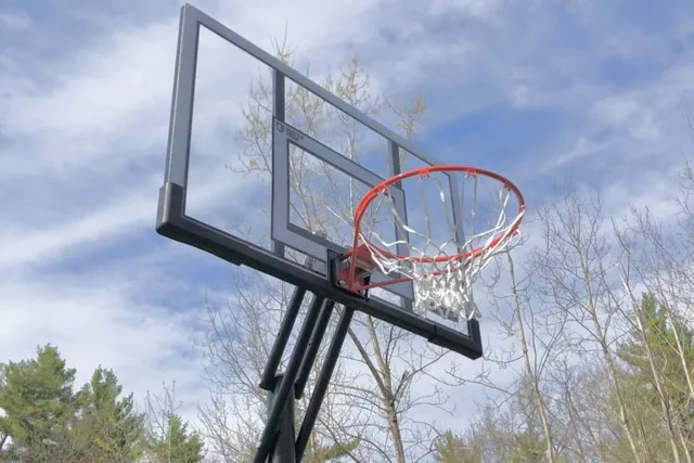 OUTDOOR RECREATION ASSEMBLY