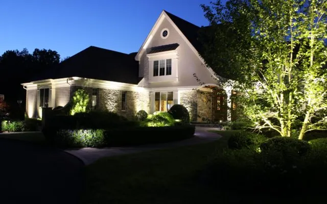 work photo from outdoorlightingdesign.com