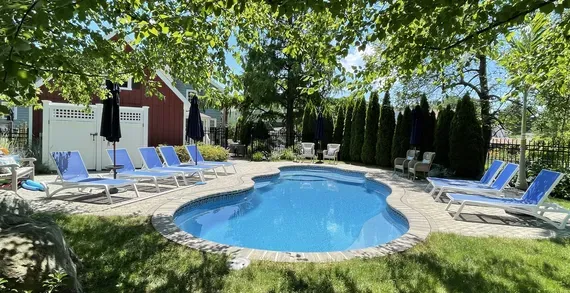Southington, Connecticut swimming pool & spa lighting and repair