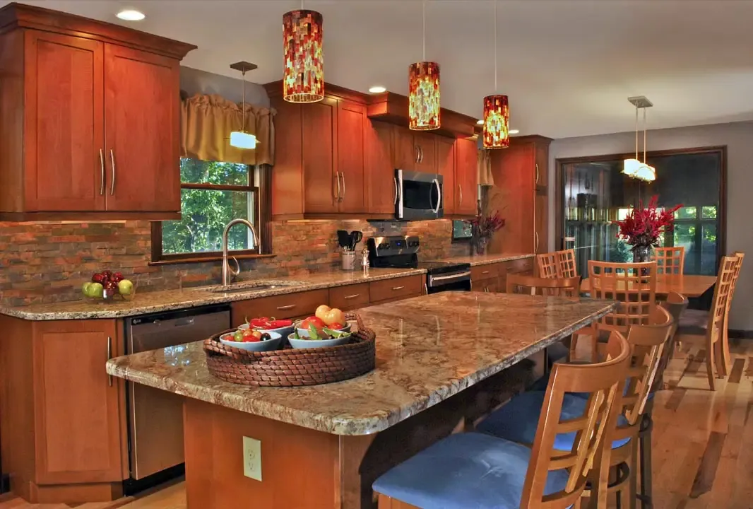 work photo from interstatekitchens.com