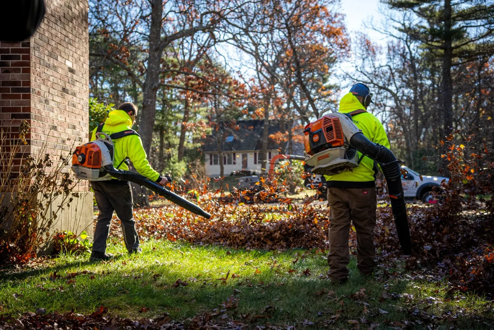 Leaf blower
