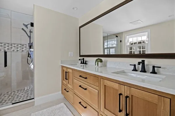 Guest Bathroom – Remodel North Andover, MA