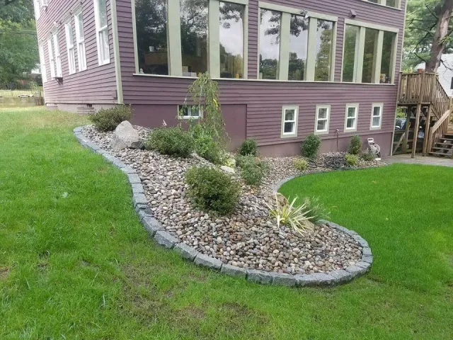 work photo from edslandscaping.com