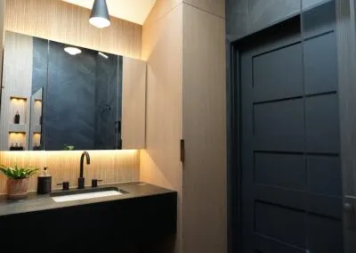 Modern Guest Bath