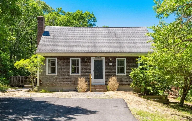 Wellfleet MA Single Family Home For Sale: $779,000