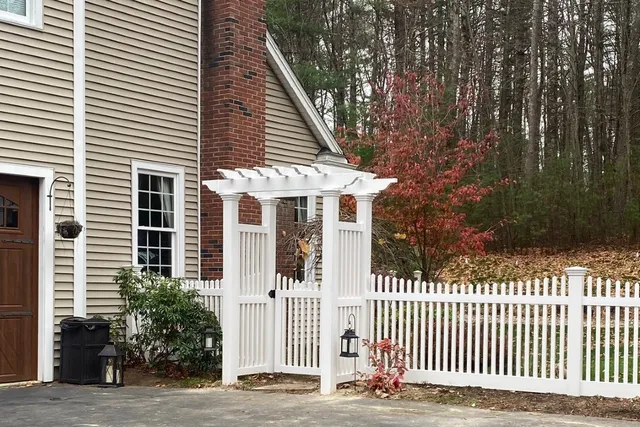 Arbors Solutions in Bellingham & Buzzards Bay, MA