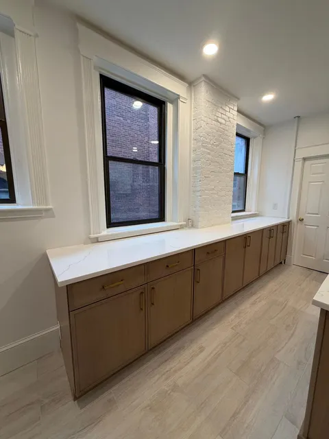 Prompt Flooring & Kitchen Inc