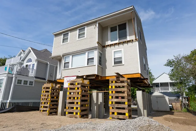 work photo from paynebuildingmovers.com