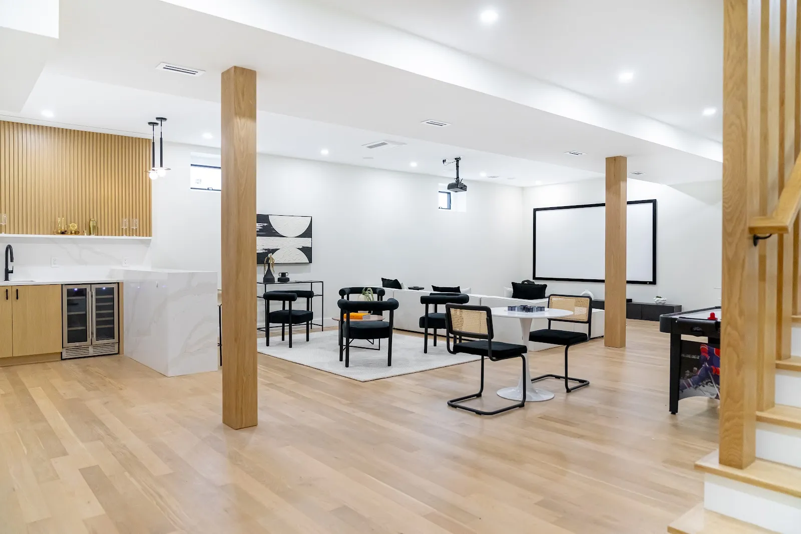 Elleganza Cabinetry