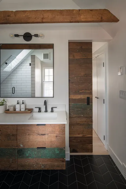 ReModern Builders LLC