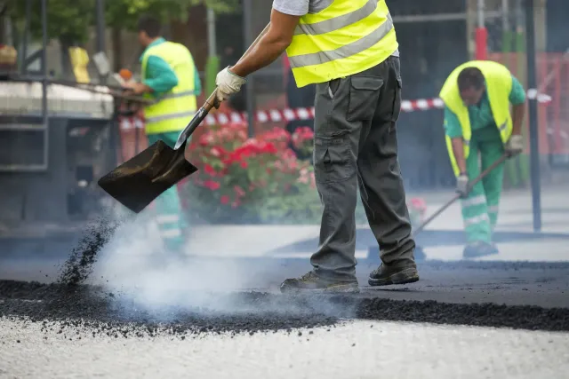 work photo from stanley-pavingllc.com