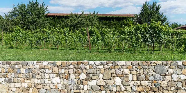 Stone Retaining Wall Services