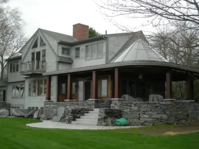 work photo from fairbanksroofingmaine.com