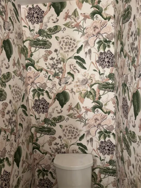 work photo from burnetterwallpaperandpainting.com