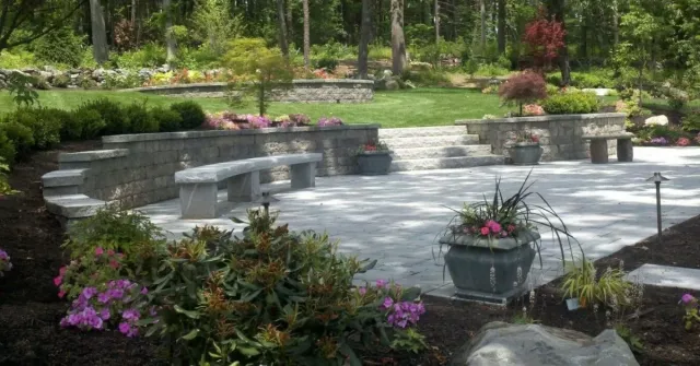 work photo from signaturelandscapesnh.com
