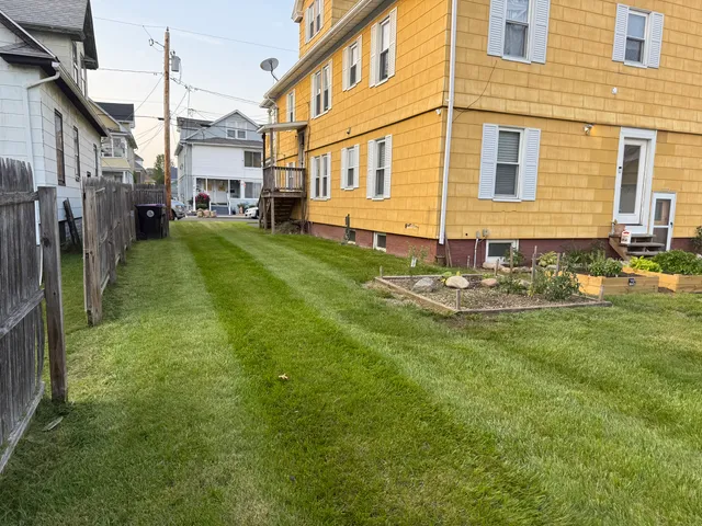 A A A Landscaping work photo