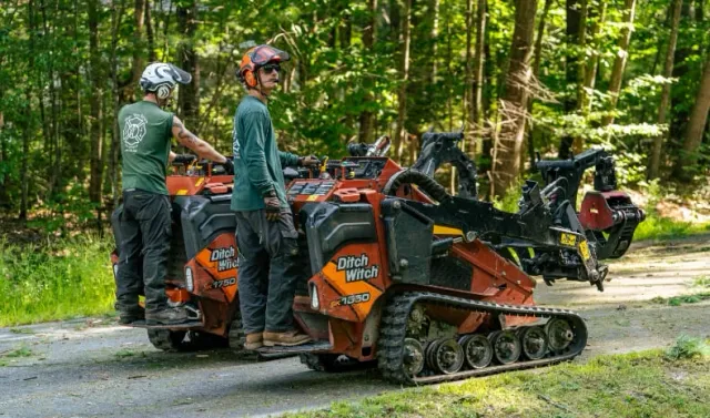 work photo from philstreeseacoast.com