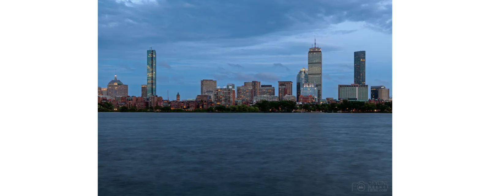 Circle-Floors-Gallery-14-boston_090_9802_up-2000x800