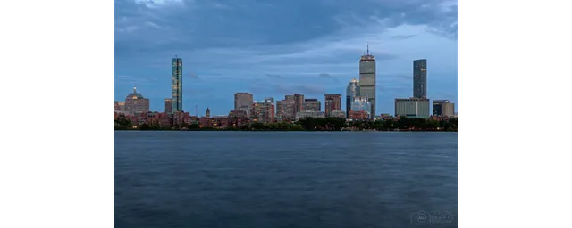 Circle-Floors-Gallery-14-boston_090_9802_up-2000x800