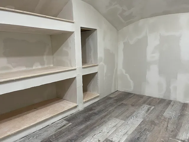 AMS RENOVATIONS LLC