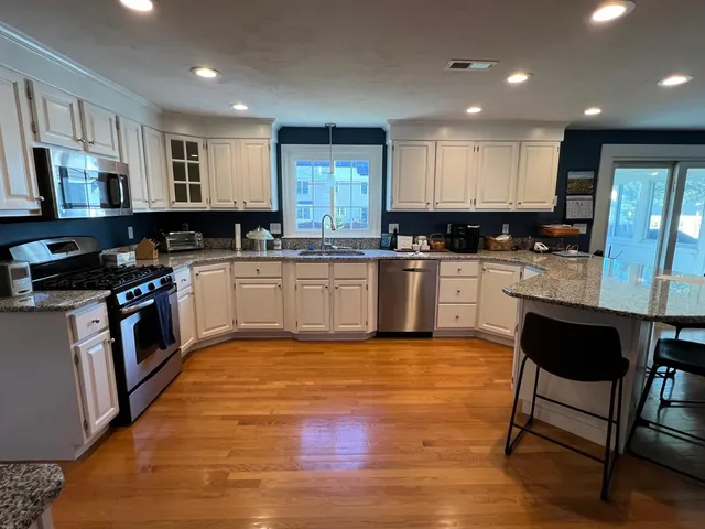 PRO PREMIER HOME SERVICES INC researched project photo