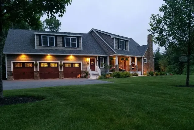 work photo from jeansonbuilders.com