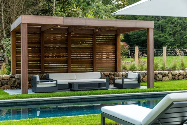 NATURALLY MODERN