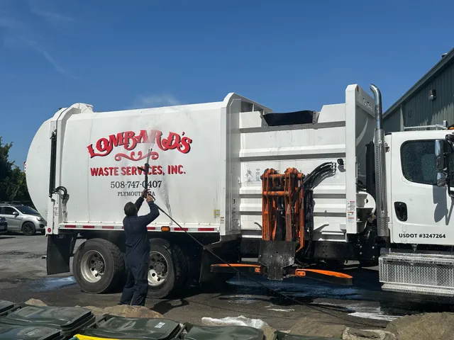 Lombard's Waste Services work photo